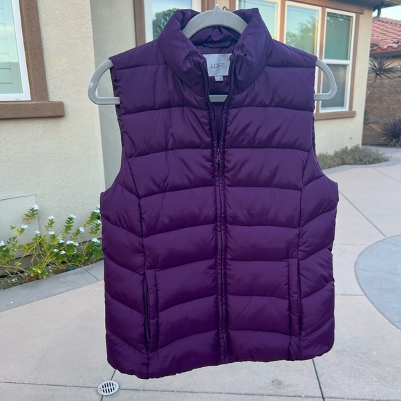 LOFT quilted vest - Picture 6 of 6